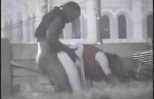 Anyám megtanította a fiát és a lányát, pornó tube hogyan kell kacsa lenni