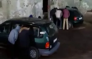 Emberrablás két lány megerőszakolásával èlő sex