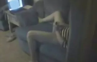 Hong fiatal nagy mell szex barát