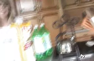 Pour megdugtam anyámat se med egy szőke
