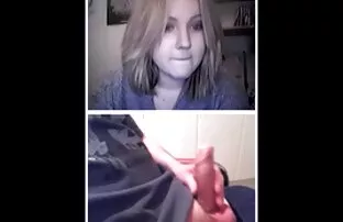 Ez a lány tele van oldalán potnó a két paprika a WC-ben.