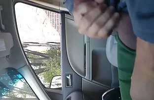 Segítettél egy beteg nagymellü csajok anyának, és köszönöm, hogy elhoztad a kacsát.