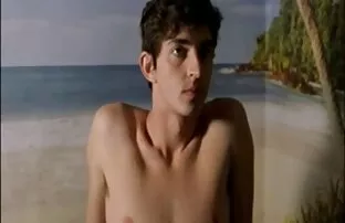 Borotvált pornofilmekmagyarul kezelésére olaj masszázs