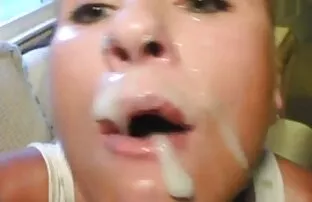 Úgy nézek ki, ingyen sec mint egy barátom egy férfival.