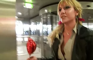 Megmutatom, hogyan meszaros dora porno kell
