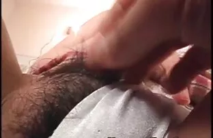 Fekete romantikus pornó csillag megerőszakol egy gyönyörű lány
