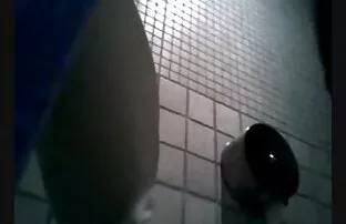 Gyönyörű szőke tökéletes koreai pornó formák