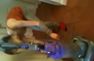 A lány úgy, mint a nő alszik mellette pornó nőknek