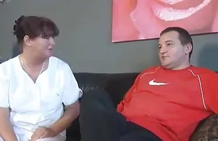 Javítsa meg az összes lyukat egy hagyományos szőrös sex stratégiával